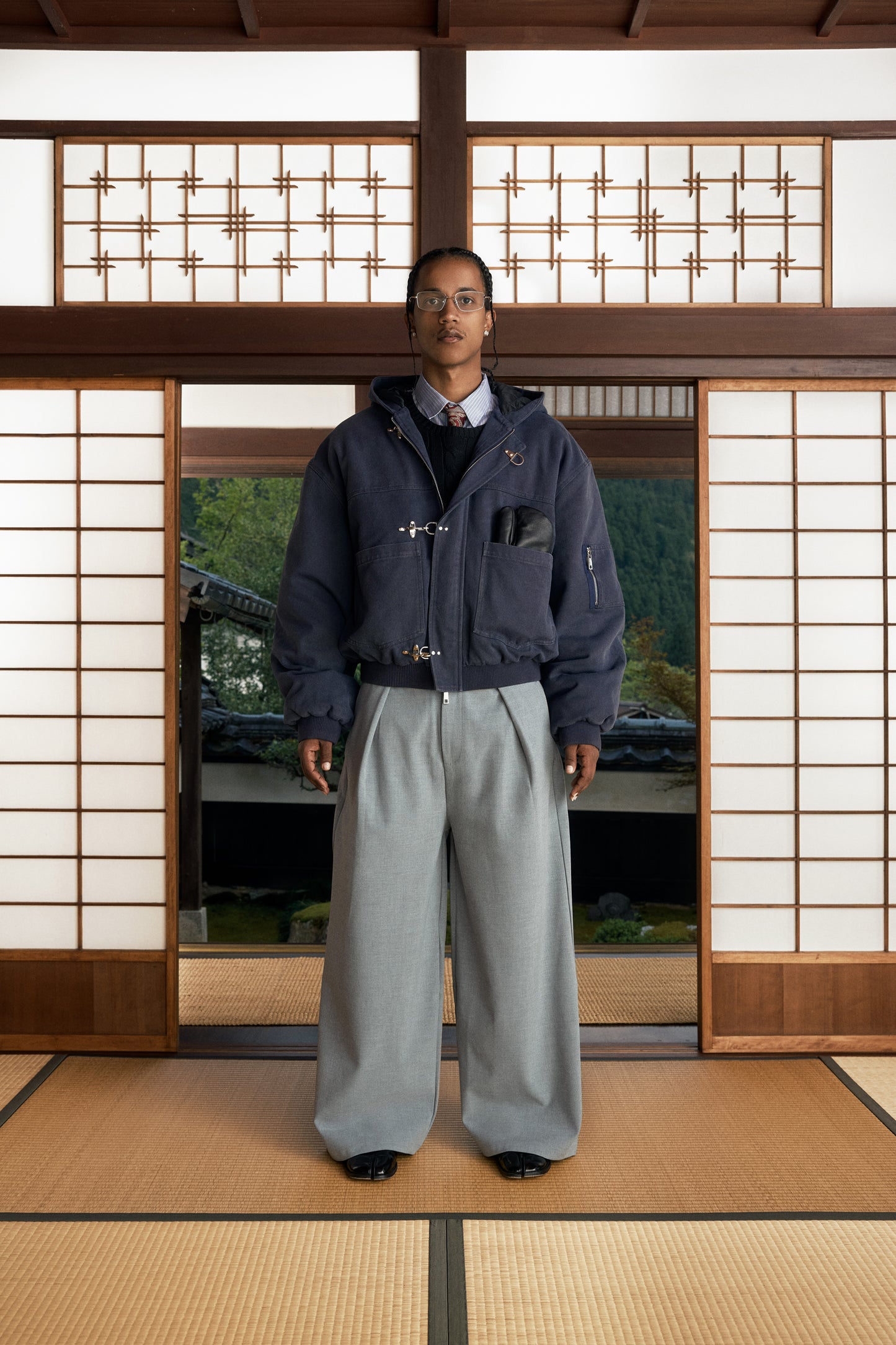 Gyokudō Grey Adjustable Pleated Wide Leg Suit Pants