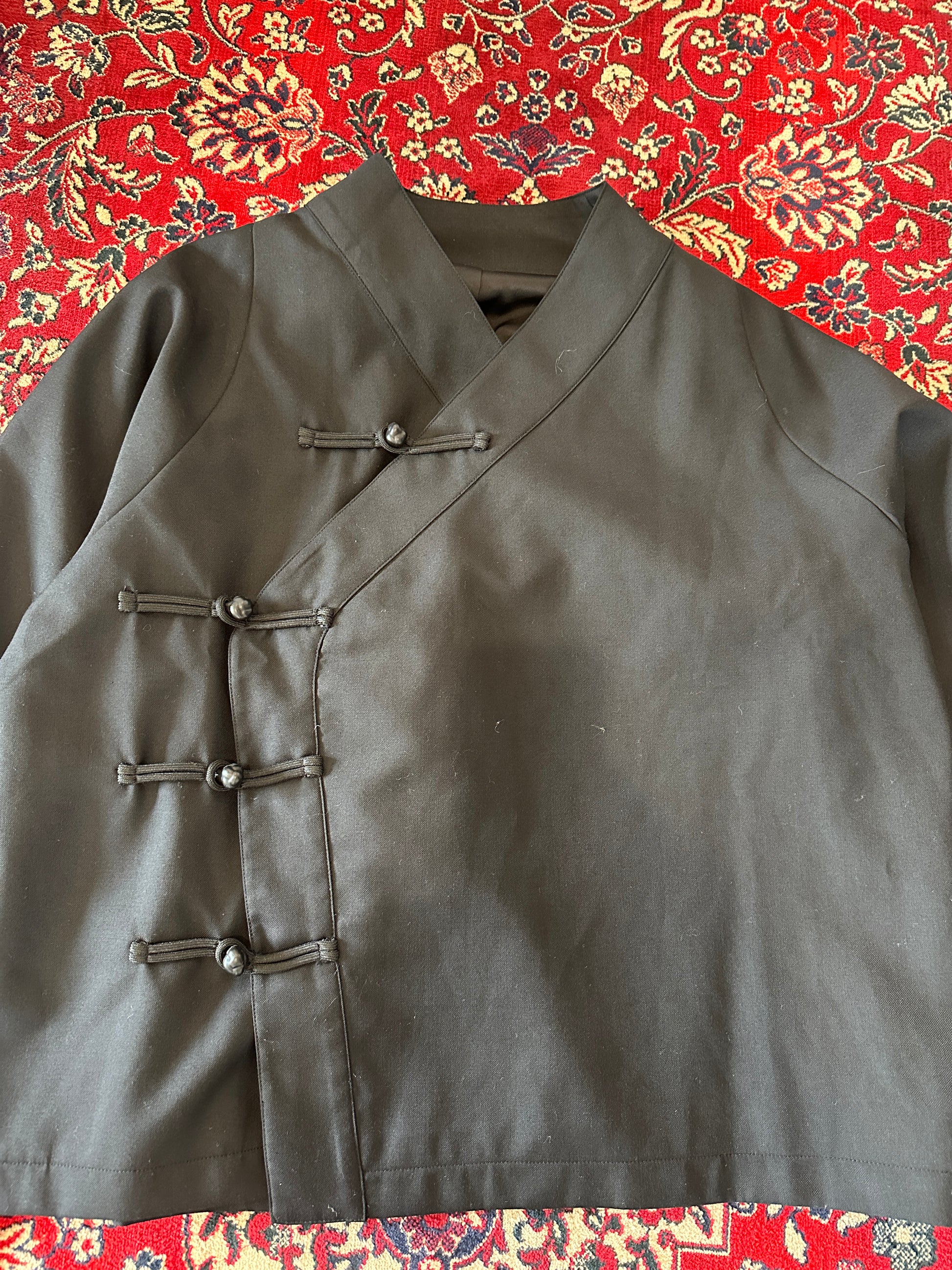 Black Frog Closure Jacket closure